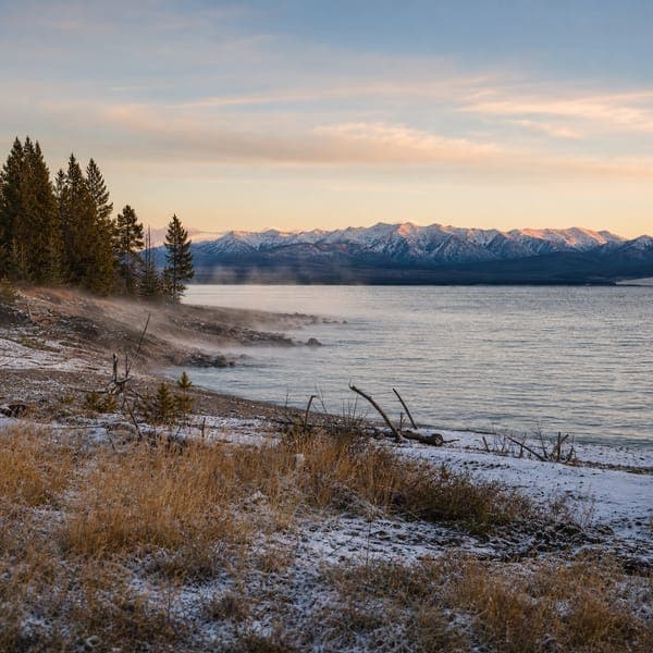 Yellowstone Lake jigsaw puzzle